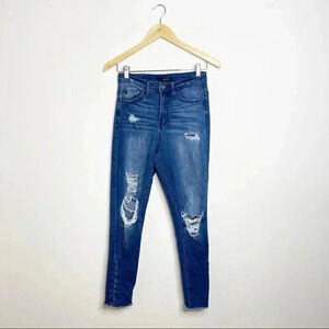 KanCan Distress Skinny Jeans Studded Ankle Detail
Size 5 / 26 Denim